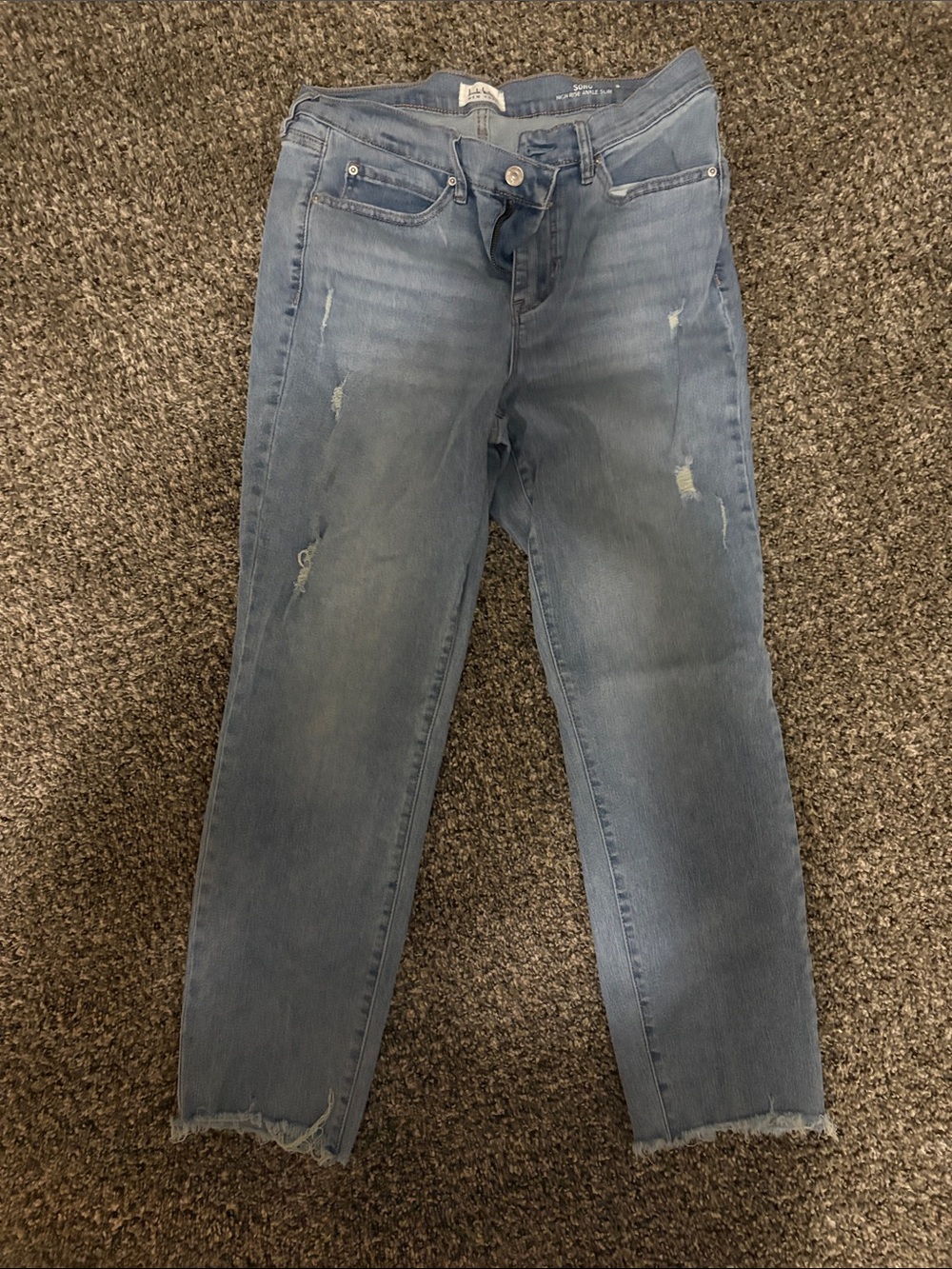 Nicole Miller Light Blue Cropped Distressed Ankle Jeans